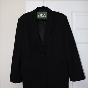 Daily Drills Black Single-Button Tailored Blazer